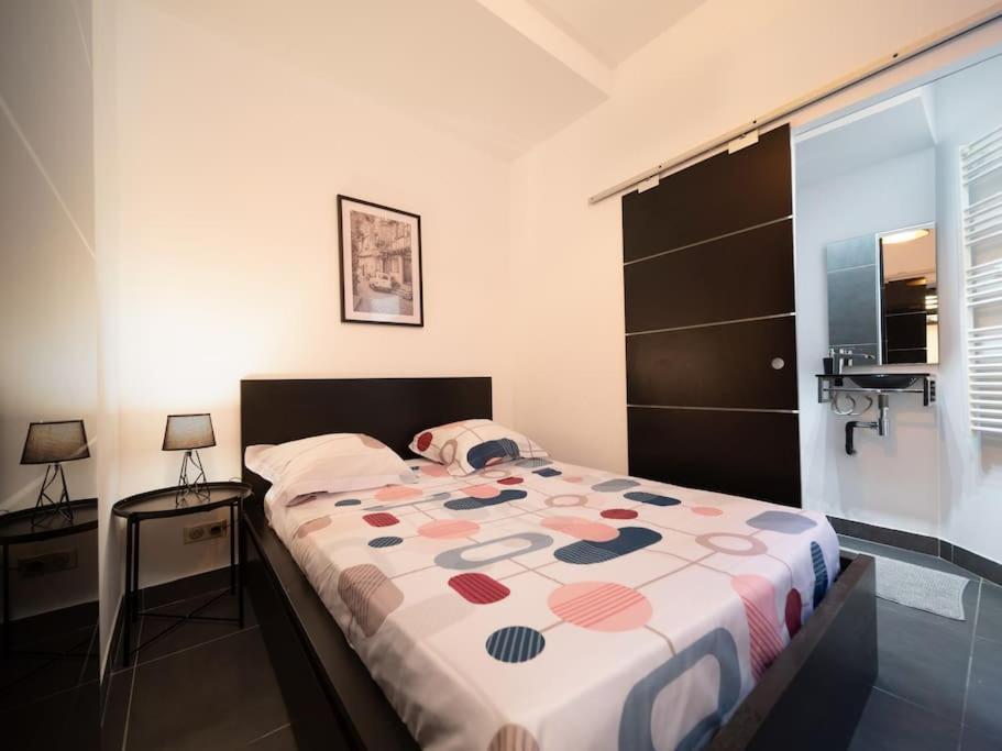 *Appartement Climatise Au Coeur Du Vieux Port* มาร์กเซย ภายนอก รูปภาพ
