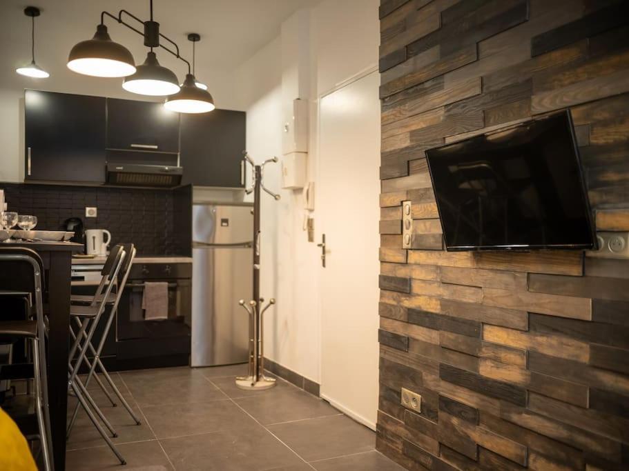 *Appartement Climatise Au Coeur Du Vieux Port* มาร์กเซย ภายนอก รูปภาพ