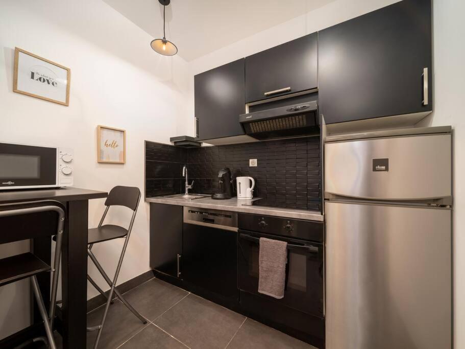 *Appartement Climatise Au Coeur Du Vieux Port* มาร์กเซย ภายนอก รูปภาพ